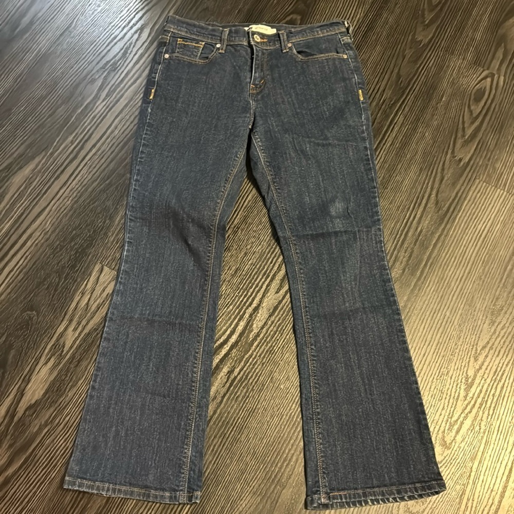 🍍LEVI BOOT CUT🍍SZ 6🍍28” inseam🍍6” rise🍍M-3